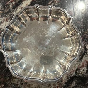 Chippendale International Silver Company candy / nut holder #6397